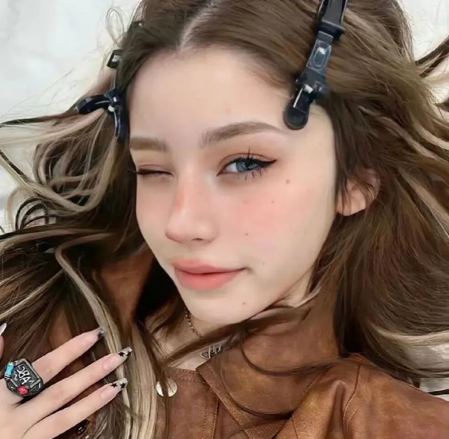 宛若淑女