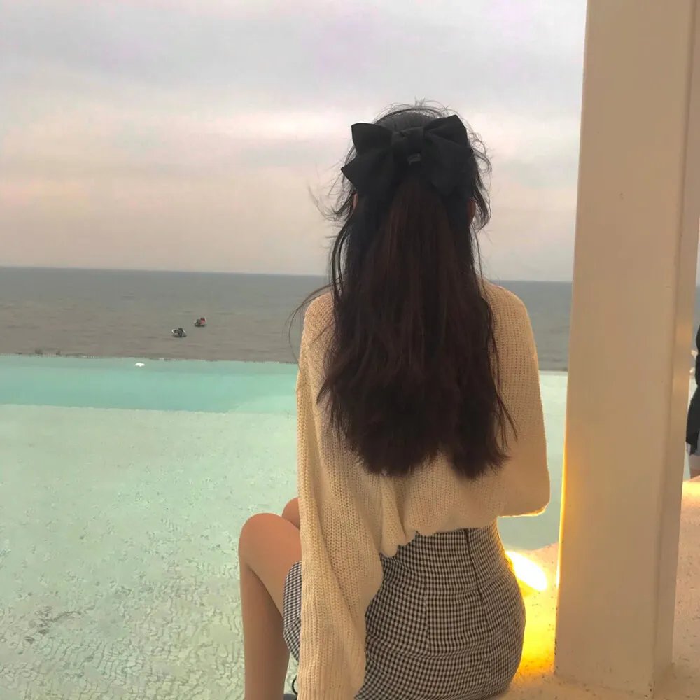 春光绿柳营